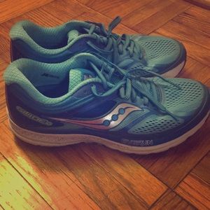 Saucony Athletic Shoes